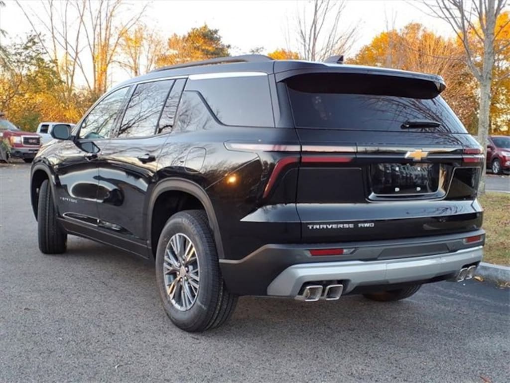 New 2026 Chevrolet Traverse LT SUV