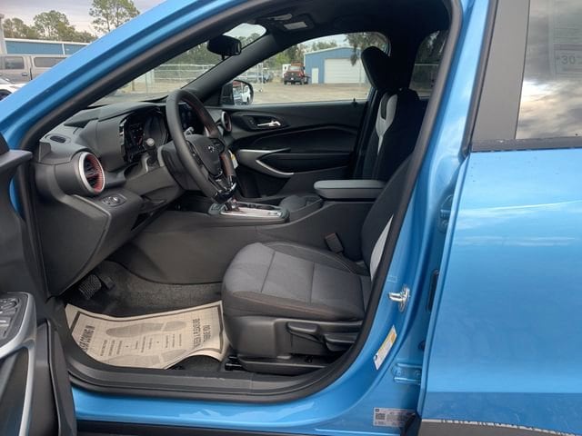 2026 Chevrolet Trax RS - Photo 14