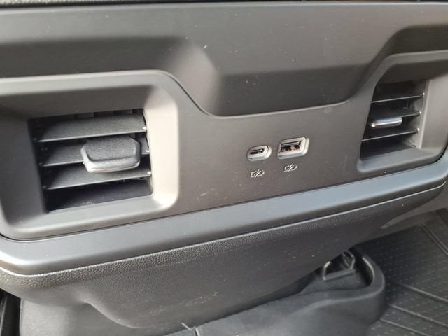 2026 Chevrolet Silverado 1500 LT - Photo 13