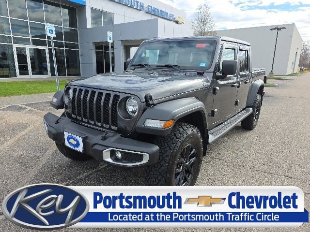2023 Jeep Gladiator Truck 