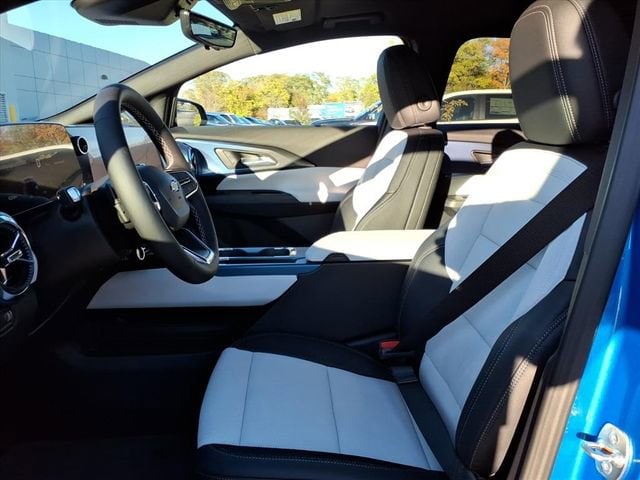2026 Chevrolet Equinox EV 2LT - Photo 7