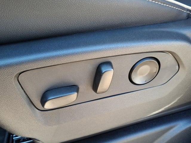 2026 Chevrolet Tahoe Premier - Photo 9