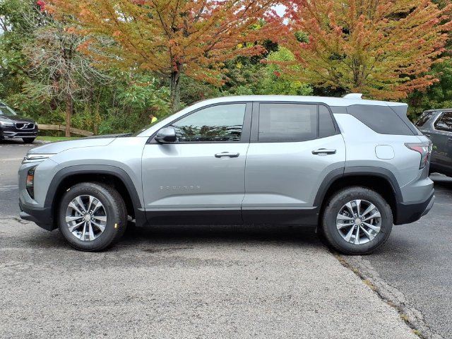 2027 Chevrolet Equinox LT - Photo 3