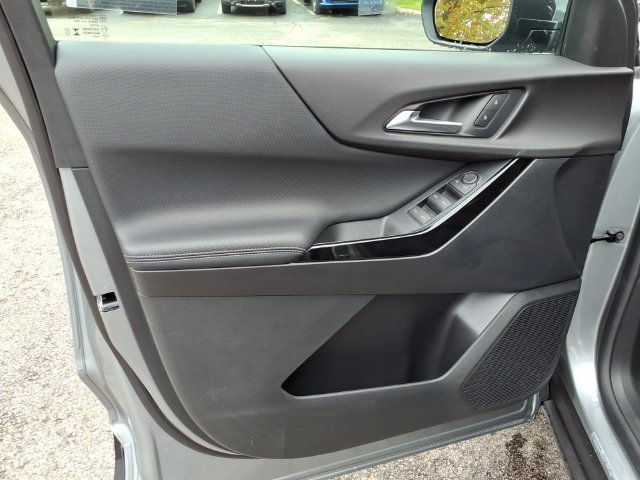2027 Chevrolet Equinox LT - Photo 12