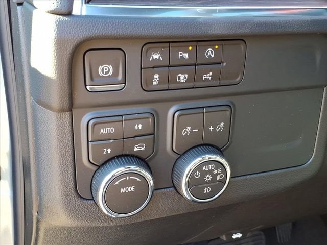 2026 Chevrolet Tahoe Premier - Photo 22