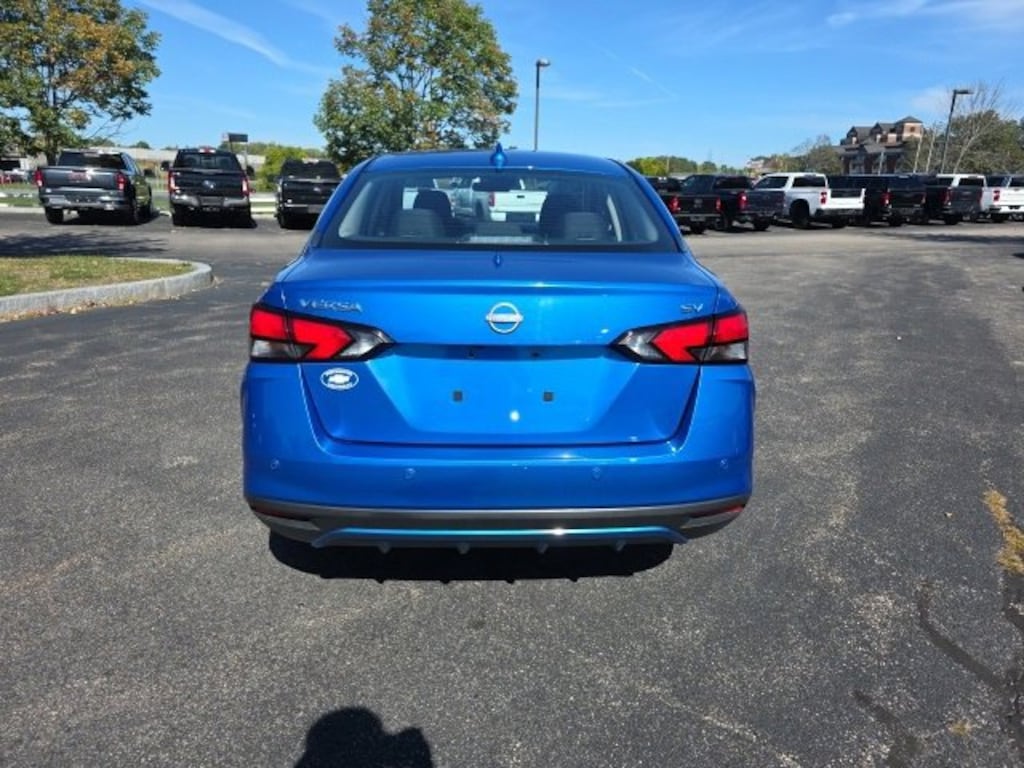 Used 2023 Nissan Versa SV