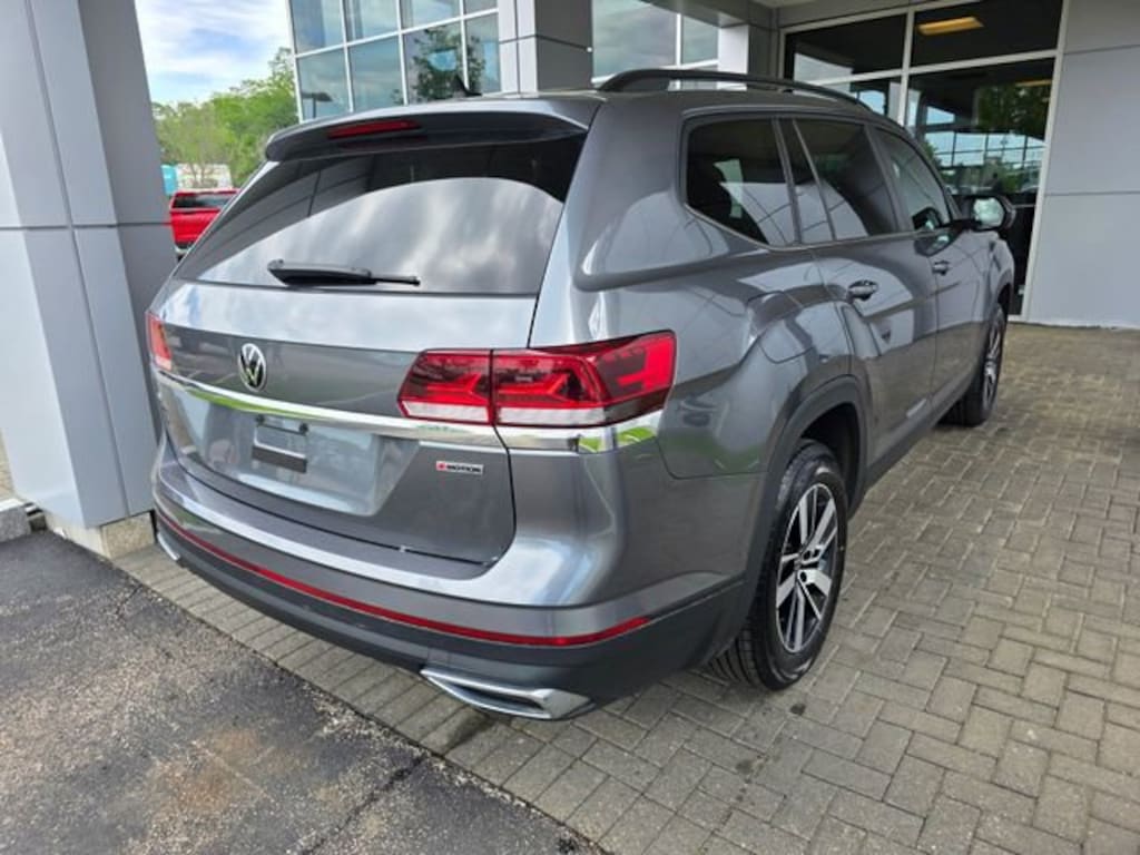 Used 2022 Volkswagen Atlas 2.0T SE SUV