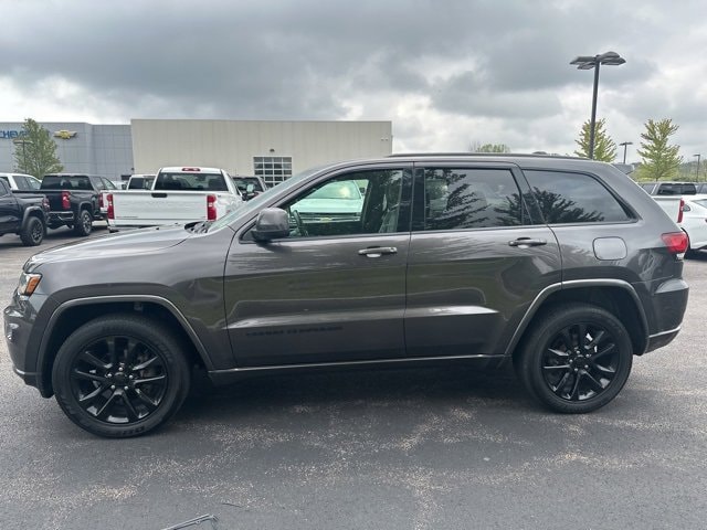 Used 2020 Jeep Grand Cherokee Altitude with VIN 1C4RJFAGXLC233633 for sale in Portsmouth, NH