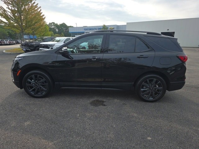 2023 Chevrolet Equinox RS photo 2