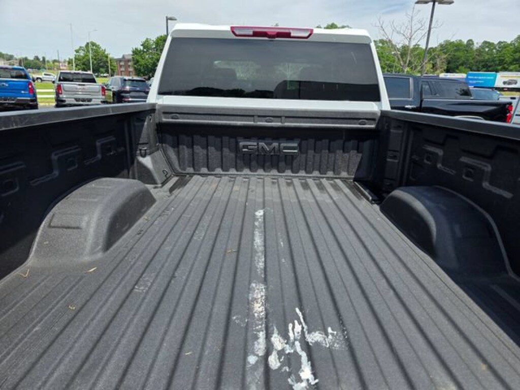 Used 2025 GMC Sierra 2500 HD AT4 Truck