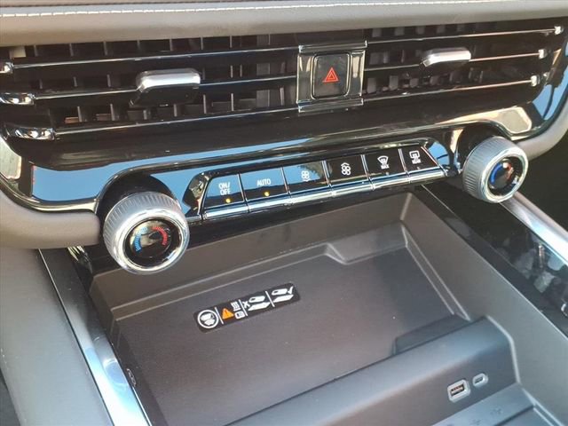 2026 Chevrolet Tahoe Premier - Photo 23