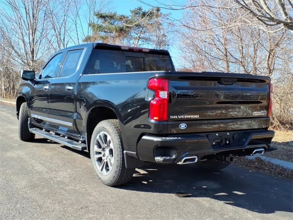 New 2026 Chevrolet Silverado 1500 High Country Truck