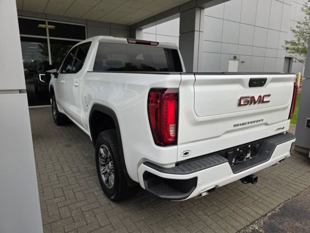 Used 2025 GMC Sierra 1500 AT4 Truck