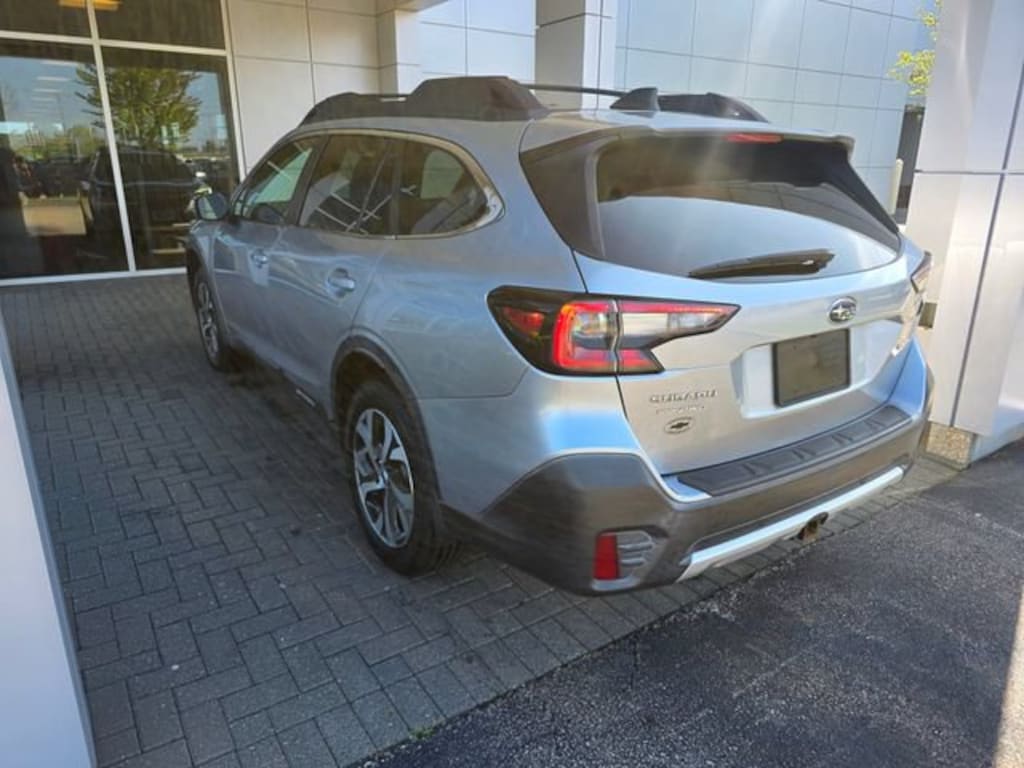 Used 2020 Subaru Outback Limited SUV