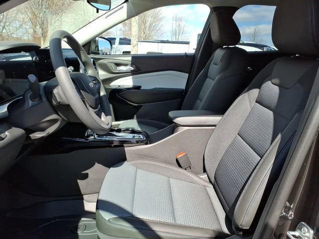 2026 Chevrolet Trax LT - Photo 7
