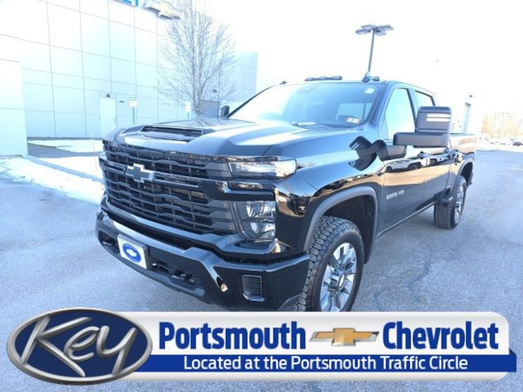 Used 2025 Chevrolet Silverado 2500 HD Custom Truck