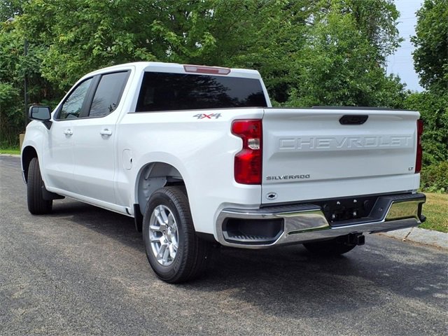 2026 Chevrolet Silverado 1500 LT photo 3