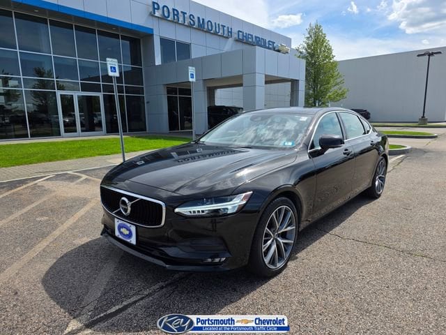 2018 Volvo S90 T5 Momentum AWD's photo