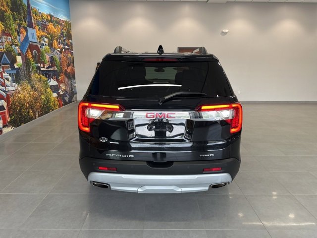 2023 Gmc Acadia SLT photo 3