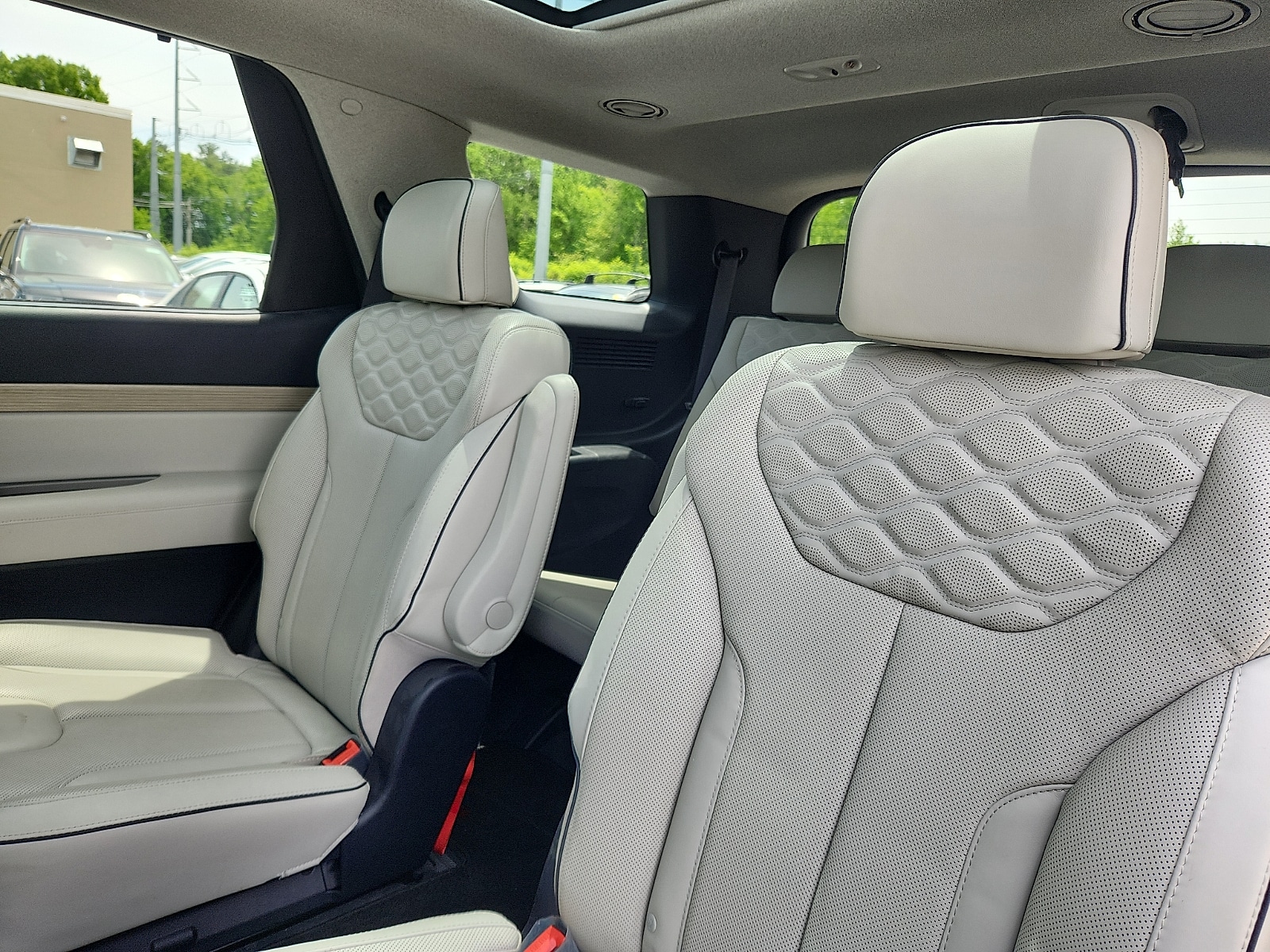 2022 Hyundai Palisade Limited - Photo 26