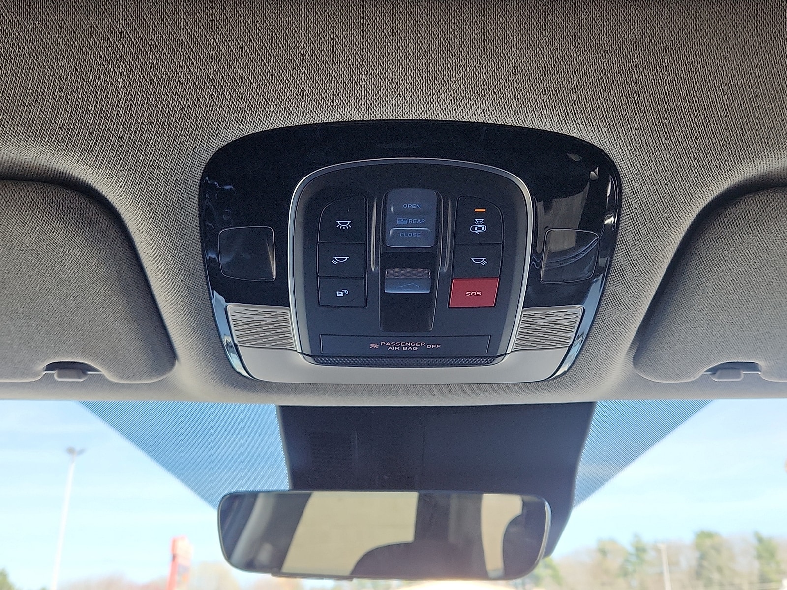 2024 Hyundai Palisade Limited - Photo 20