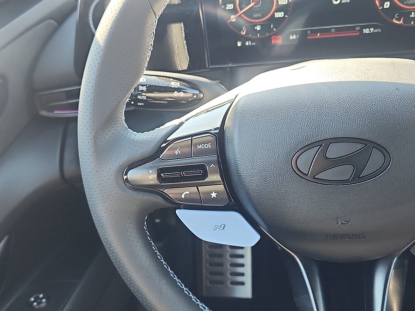2026 Hyundai Elantra N - Photo 15