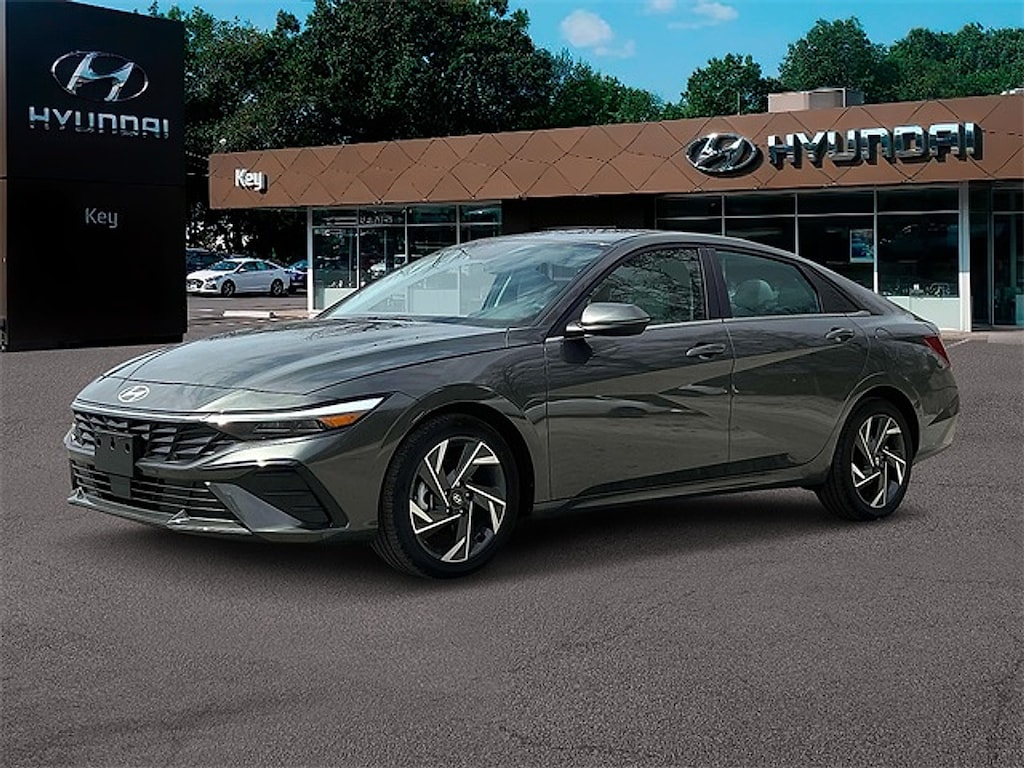 Certified 2025 Hyundai Elantra Hybrid Limited Sedan