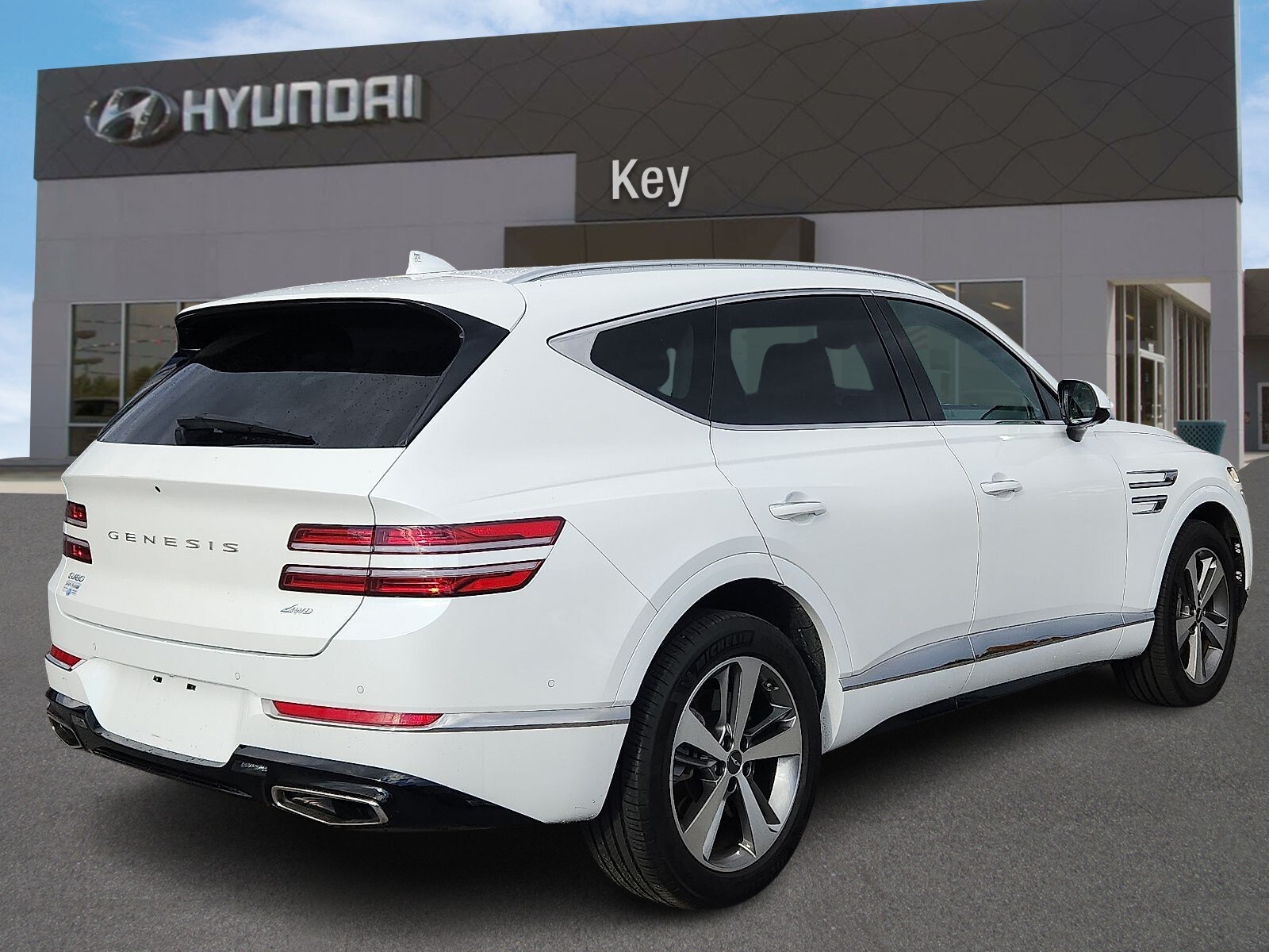 2024 Genesis GV80 2.5T Advanced photo 2