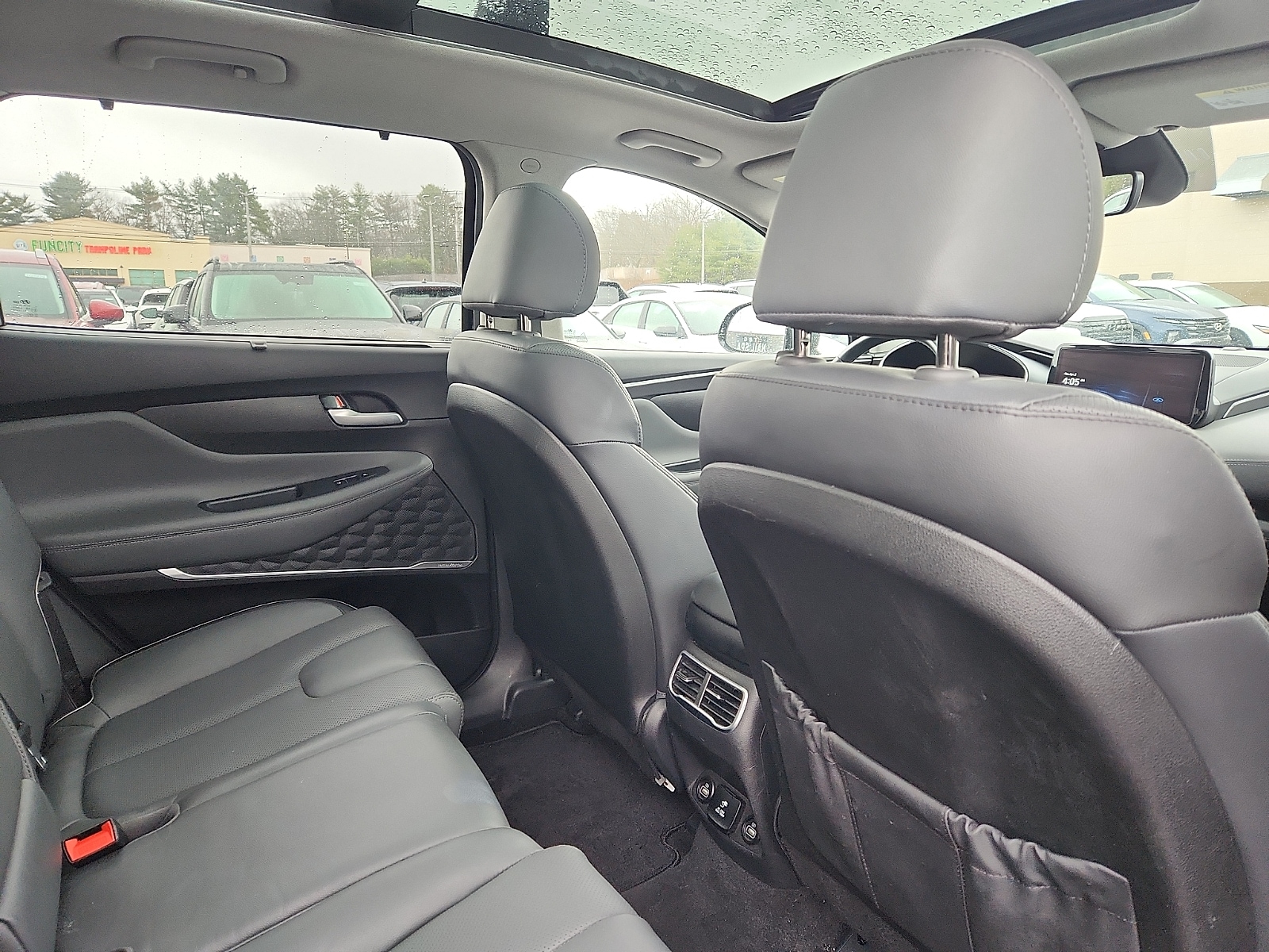 2021 Hyundai Santa Fe Limited - Photo 29