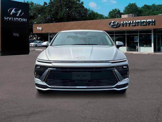 2025 Hyundai Sonata Hybrid Limited - Photo 13