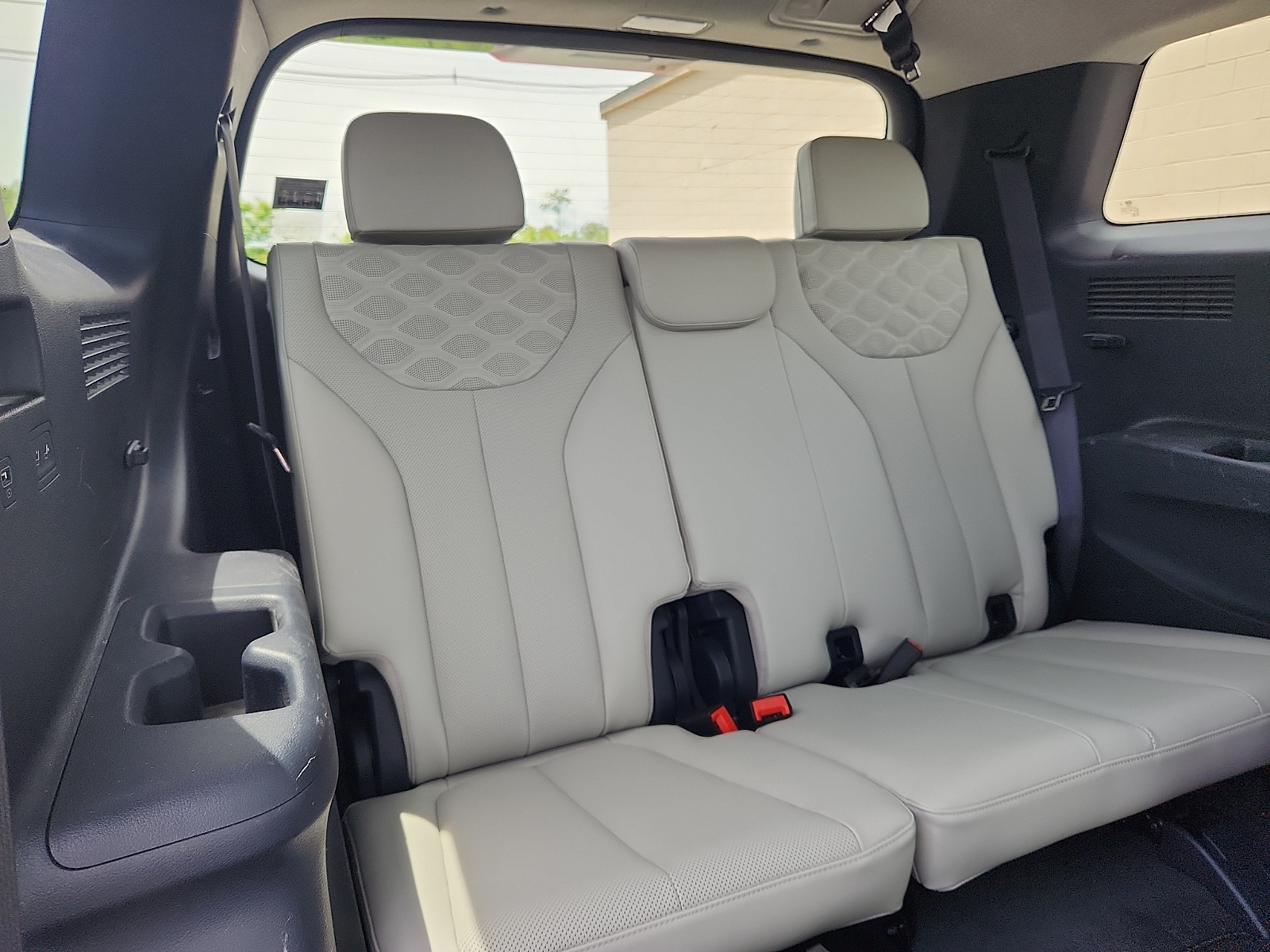 2022 Hyundai Palisade Limited - Photo 34