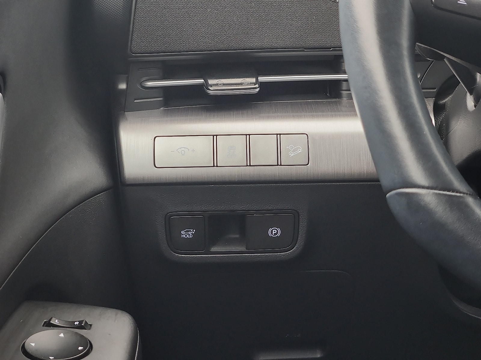 2024 Hyundai Kona Limited - Photo 13