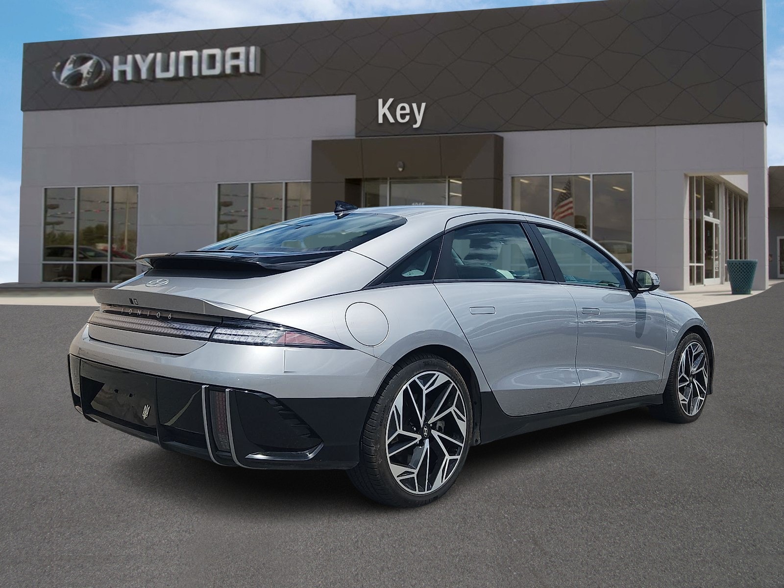 2024 Hyundai IONIQ 6 SEL - Photo 4