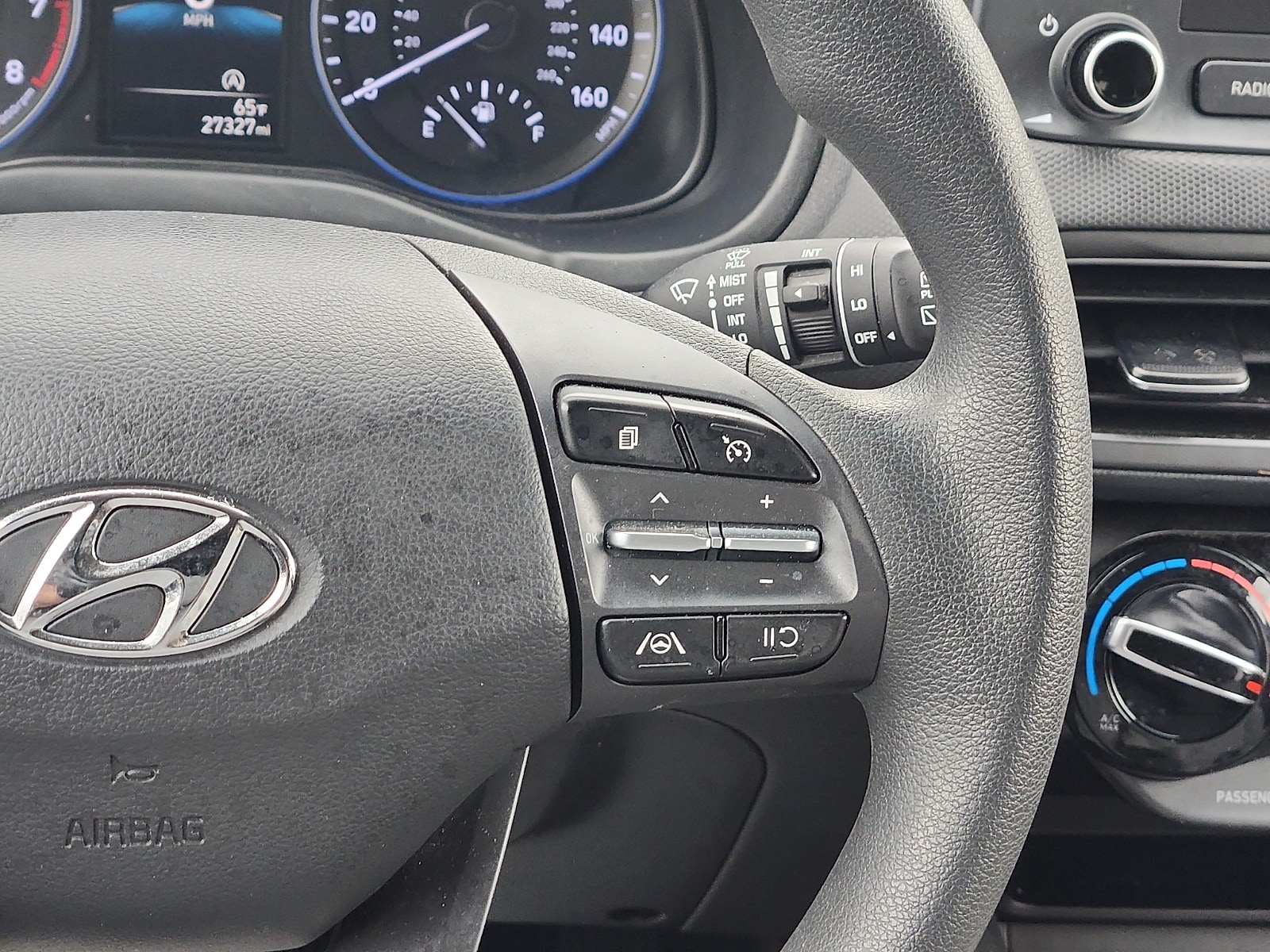 2023 Hyundai Kona SEL - Photo 16