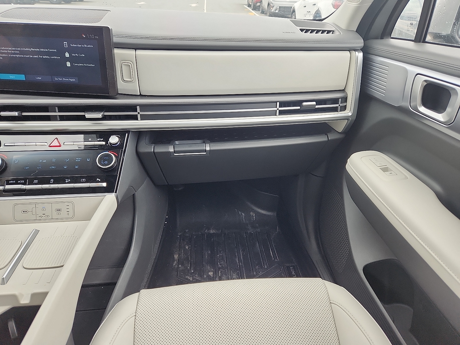 2025 Hyundai Santa Fe SEL - Photo 11