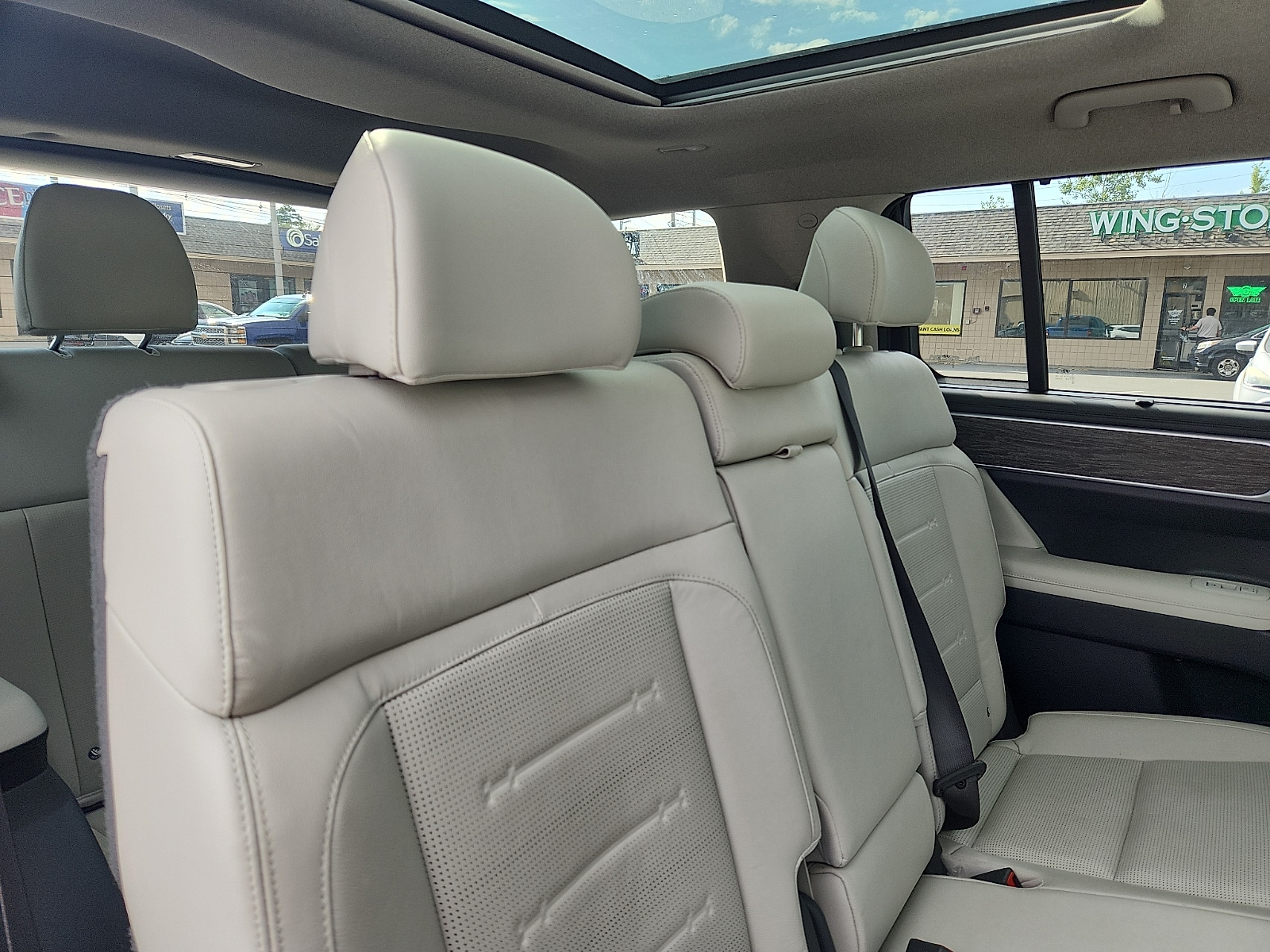 2024 Hyundai Santa Fe Limited - Photo 32