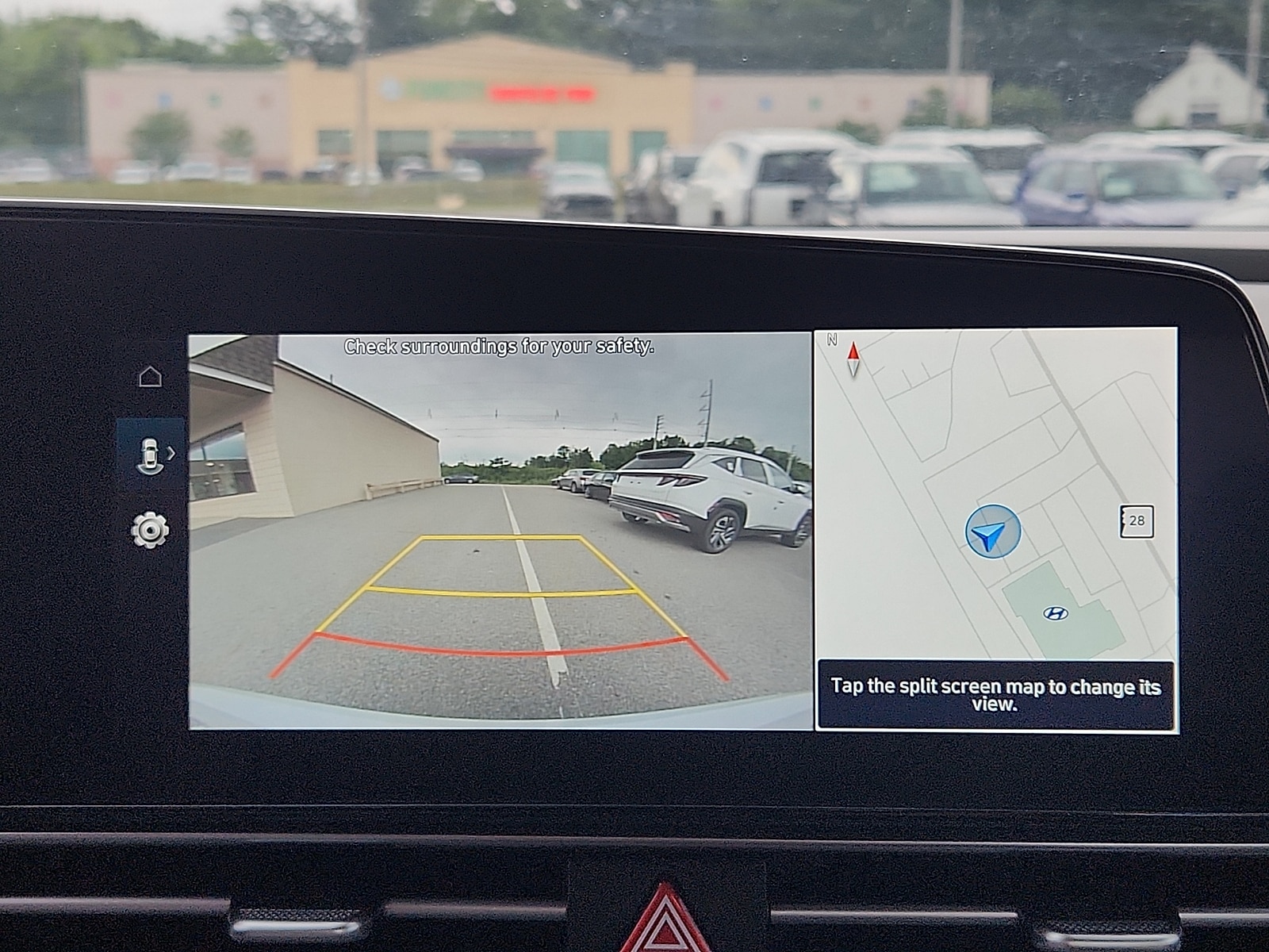 2024 Hyundai Elantra SEL - Photo 21