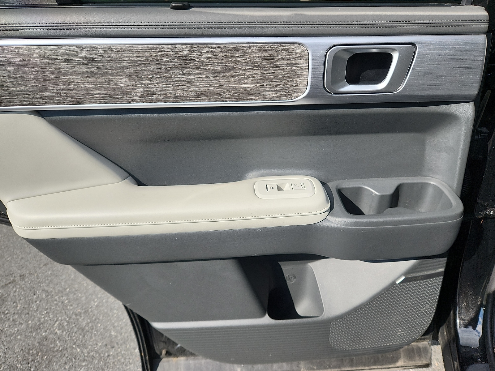 2024 Hyundai Santa Fe Limited - Photo 28