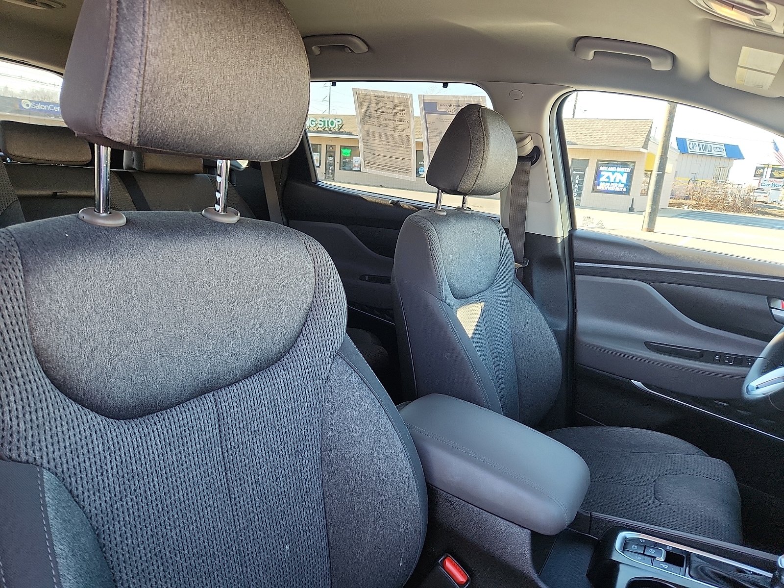 2020 Hyundai Santa Fe SEL - Photo 32