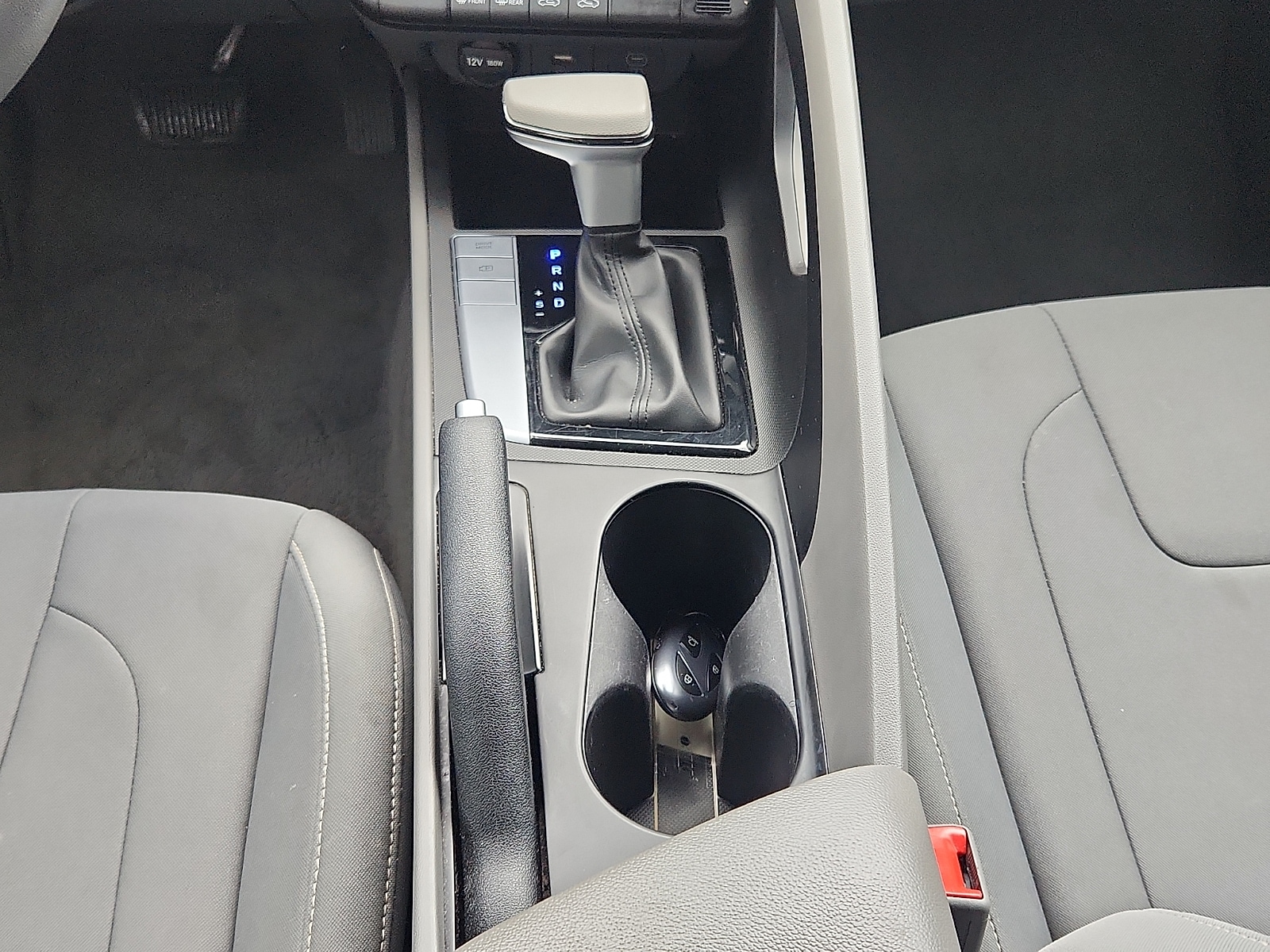 2024 Hyundai Elantra SEL - Photo 19
