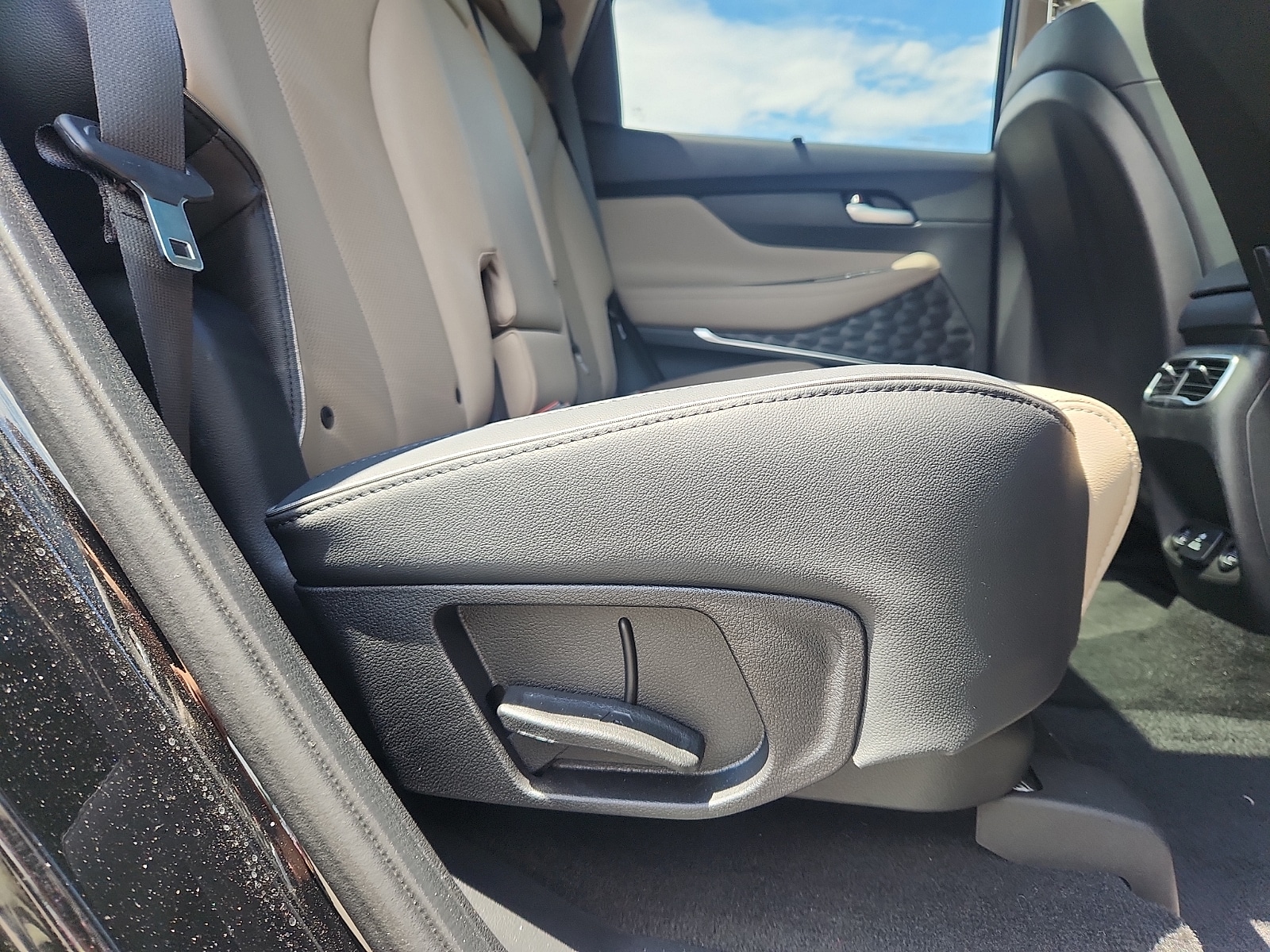 2023 Hyundai Santa Fe Limited HEV - Photo 31