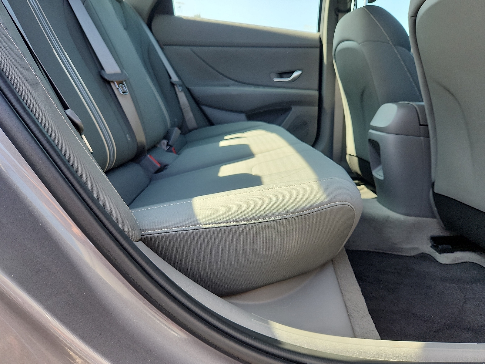 2024 Hyundai Elantra SEL - Photo 30