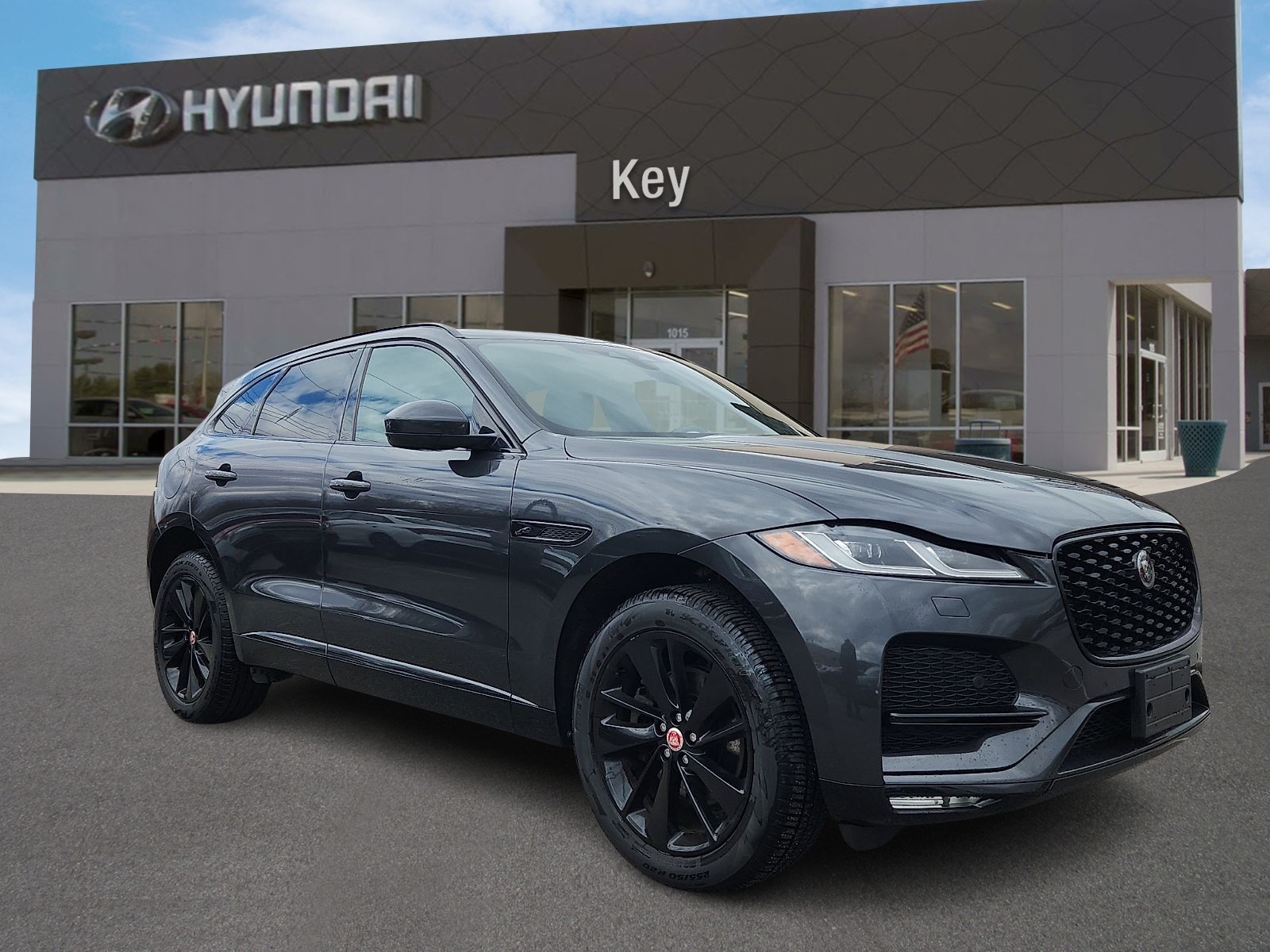 2023 Jaguar F-PACE P250 S's photo