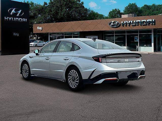 2025 Hyundai Sonata Hybrid Limited - Photo 7