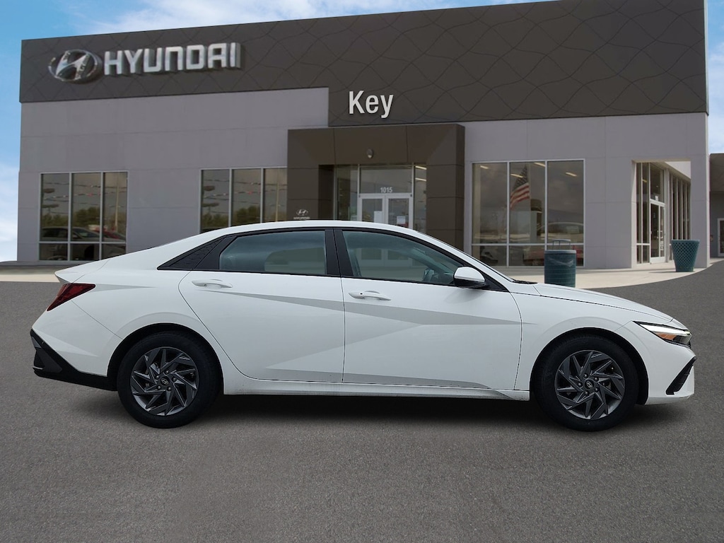 Certified 2024 Hyundai Elantra SEL Sedan