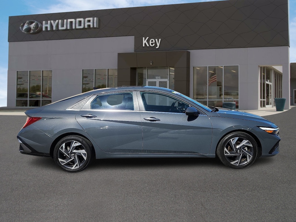 Certified 2024 Hyundai Elantra SEL Sedan