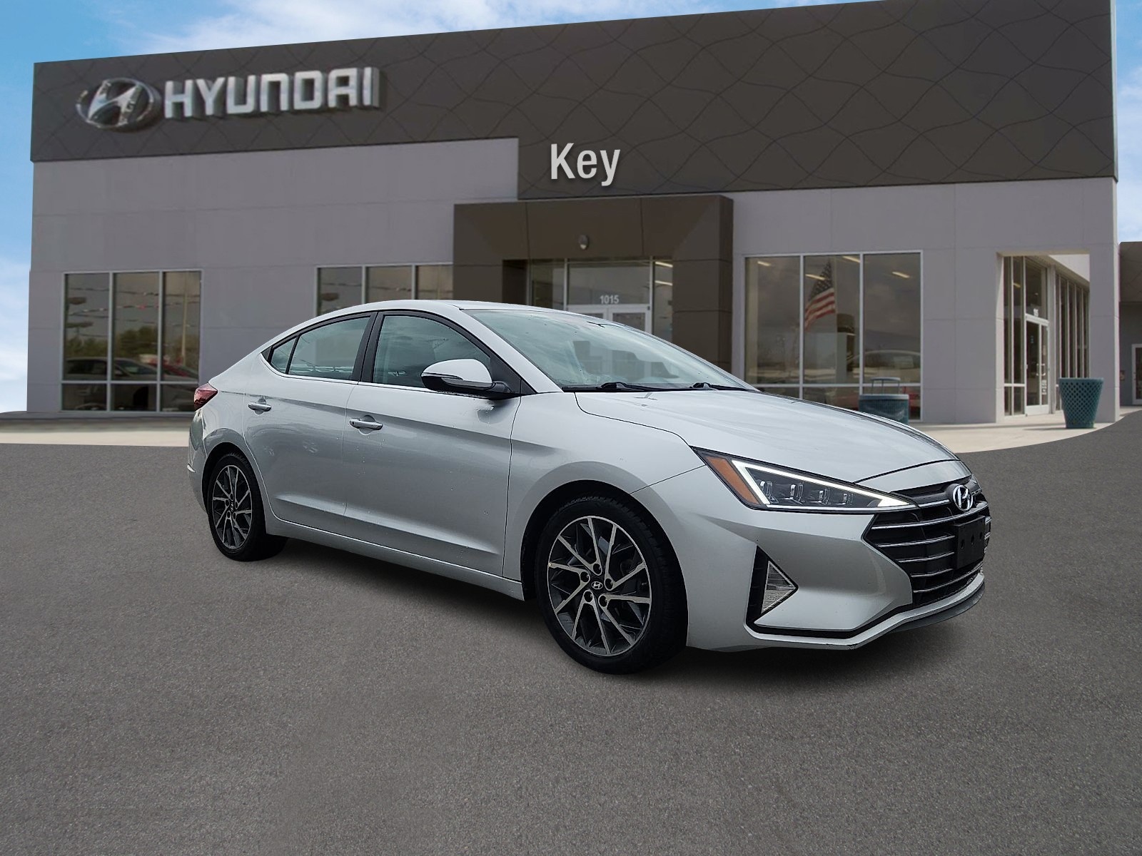 2019 Hyundai Elantra 2.0 Limited A/T's photo