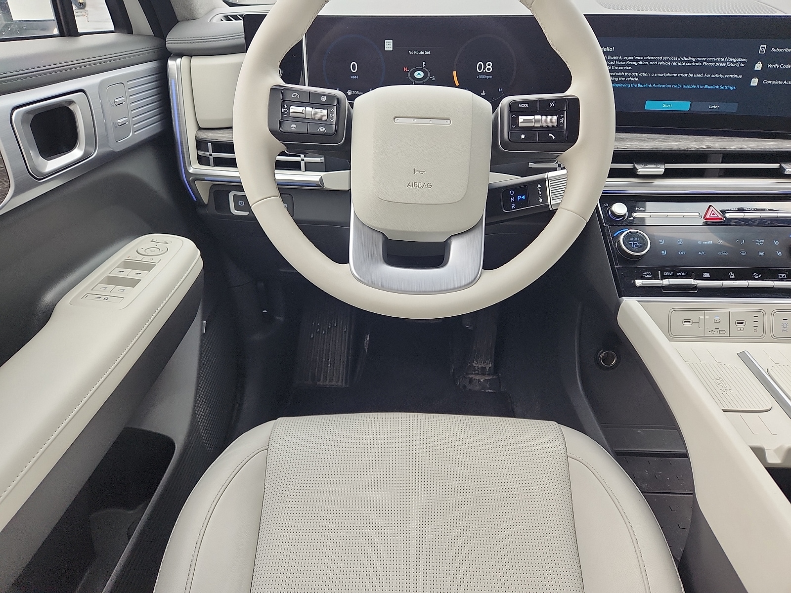 2025 Hyundai Santa Fe Limited - Photo 10