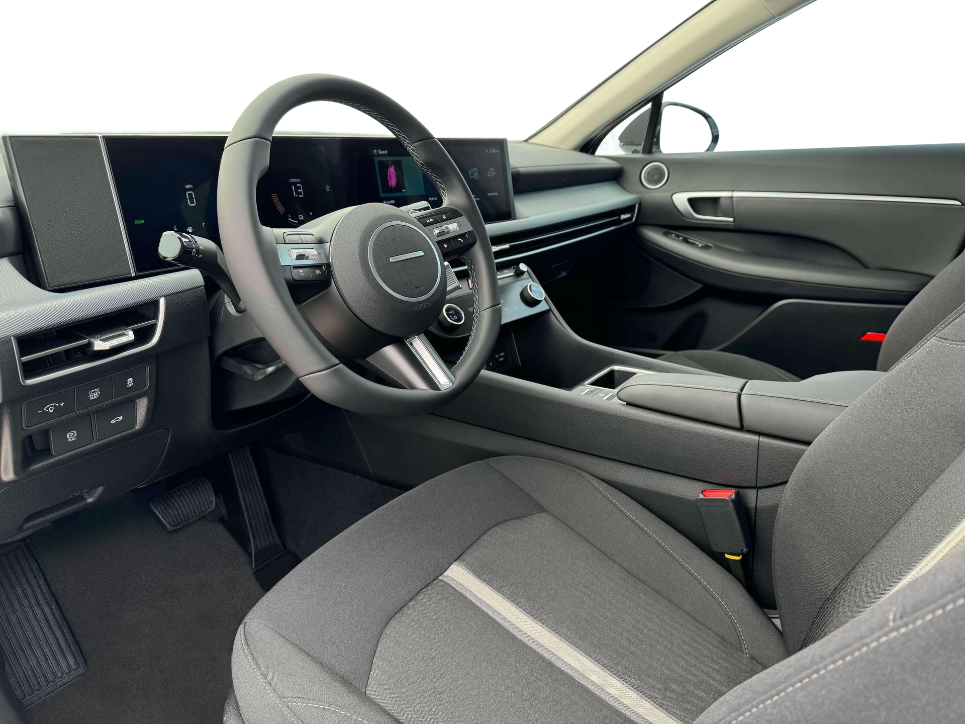 2025 Hyundai Sonata Hybrid SEL - Photo 14