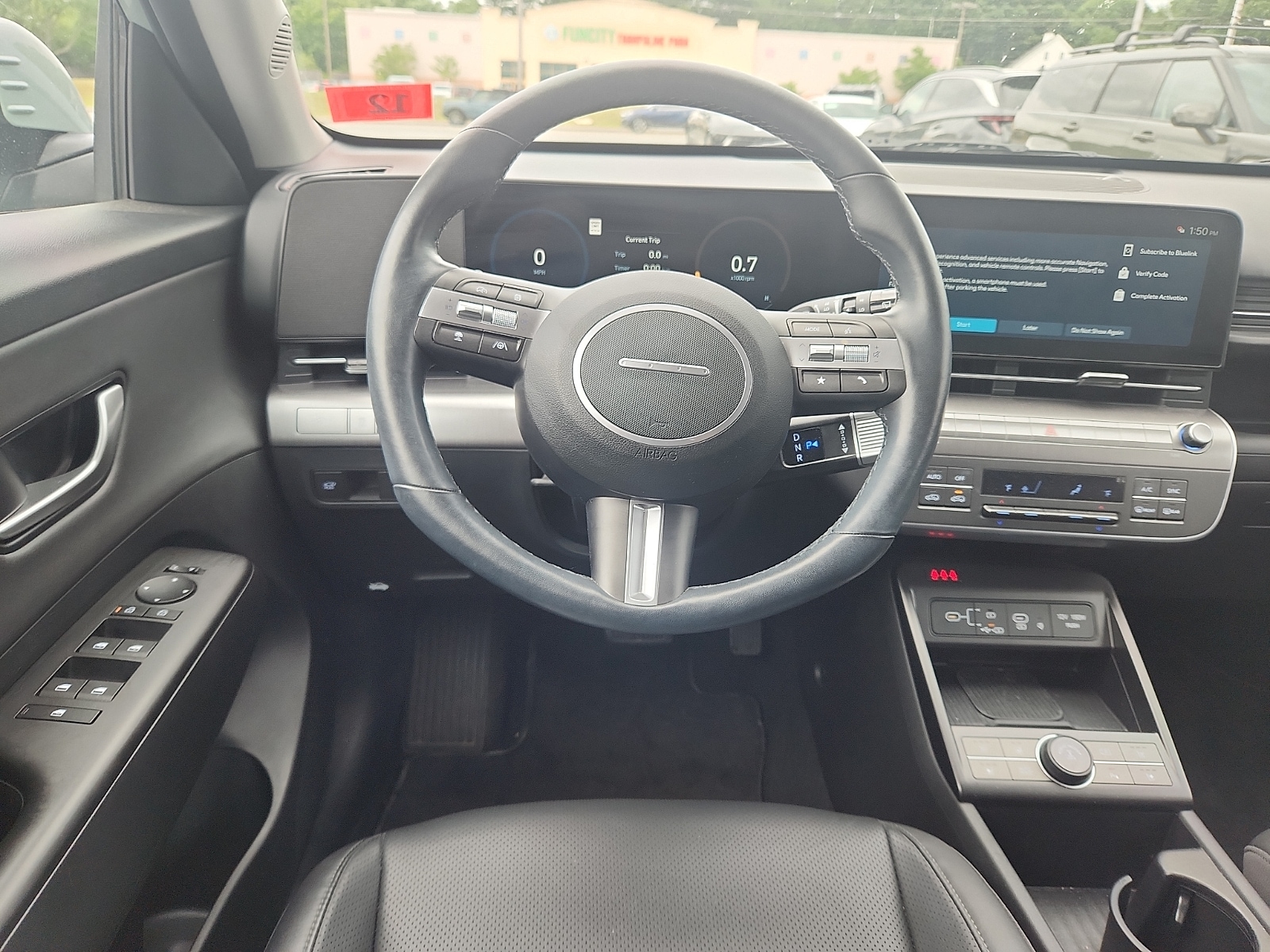 2024 Hyundai Kona Limited - Photo 10